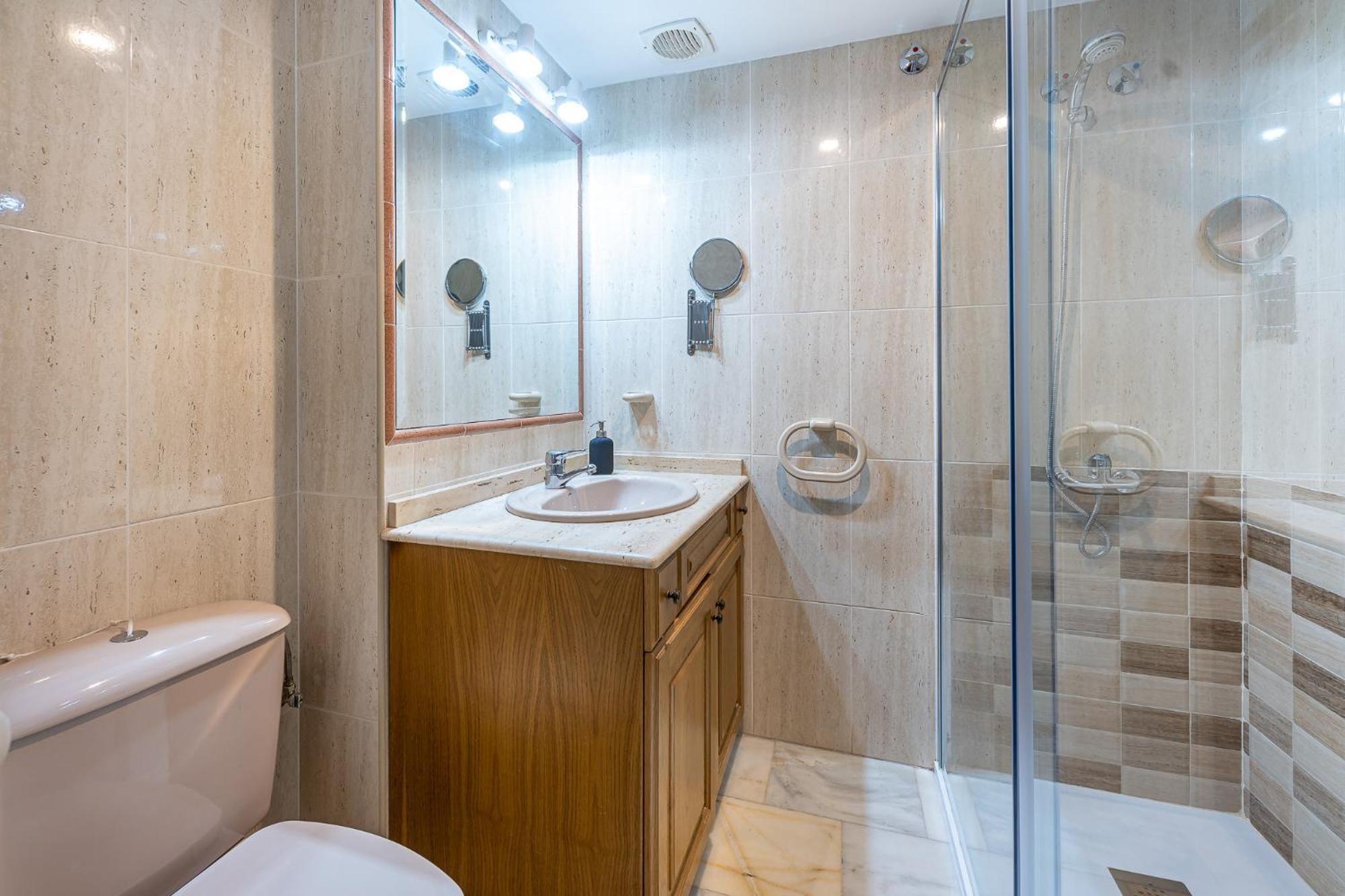 797 Holiday Rentals - Piso Para 3 En La Carihuela Con Piscina Torremolinos Eksteriør bilde