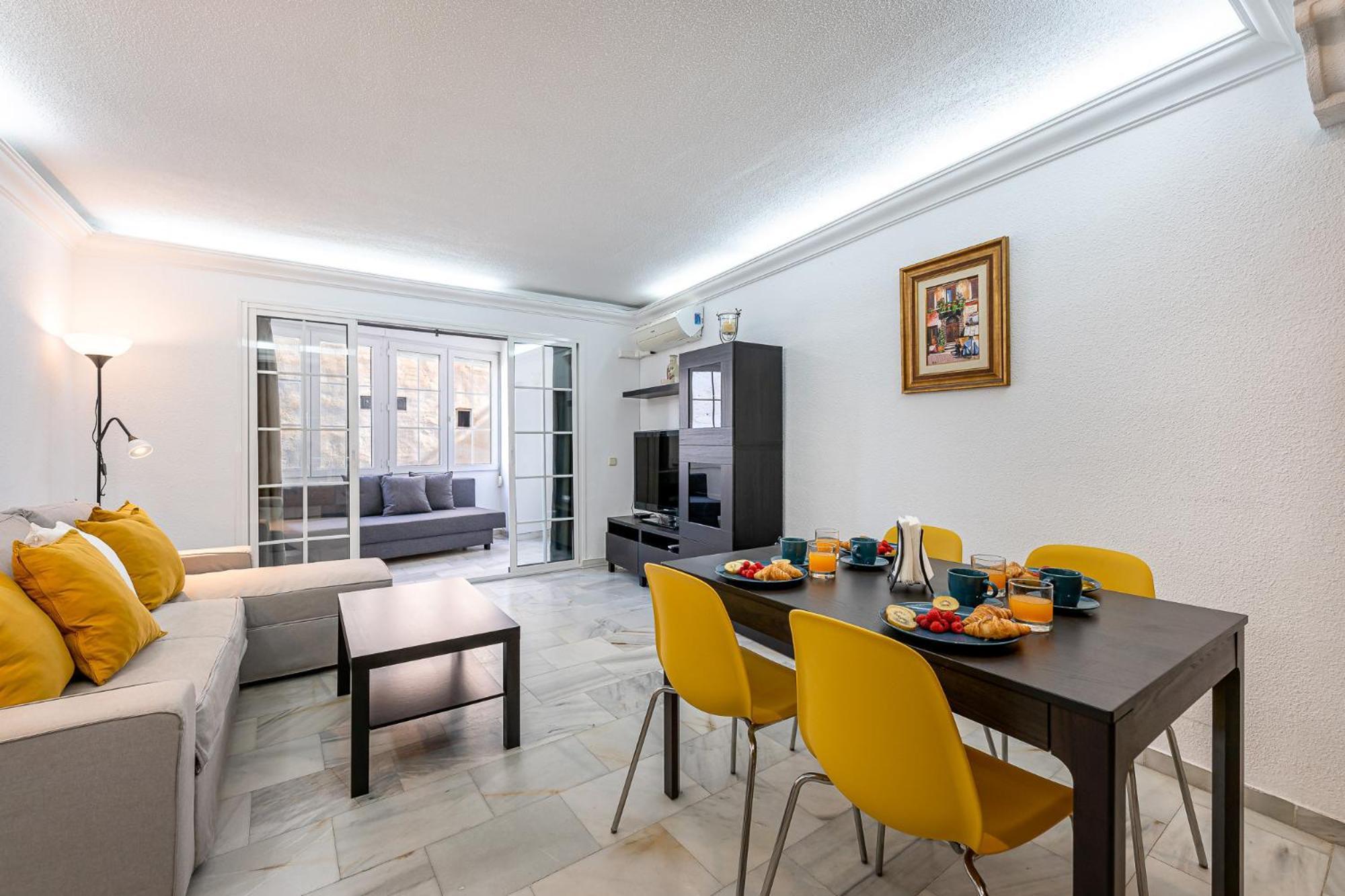 797 Holiday Rentals - Piso Para 3 En La Carihuela Con Piscina Torremolinos Eksteriør bilde
